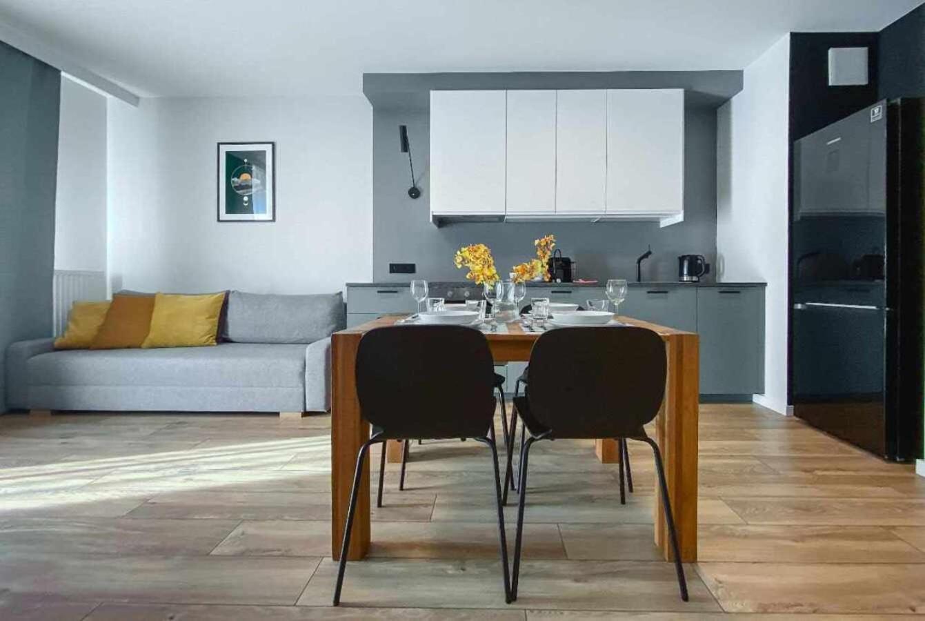 Like Home Apartments Krasków Eksteriør bilde